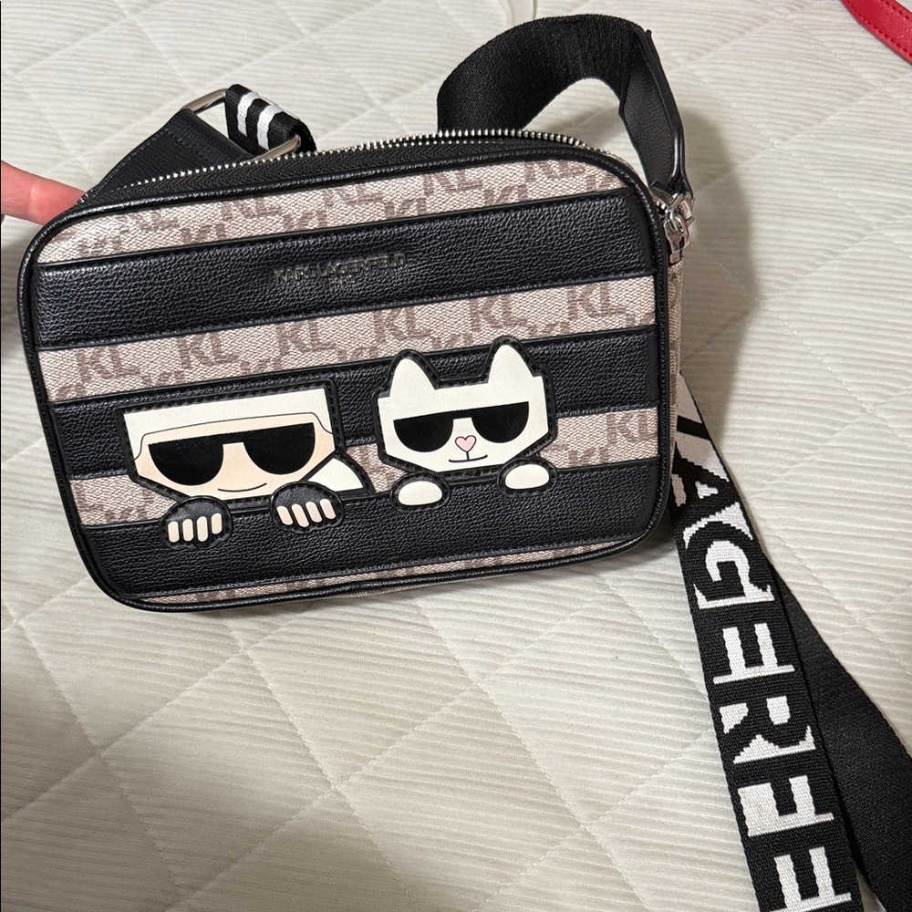Karl Lagerfeld Black and Cream Graphic Messenger Bag